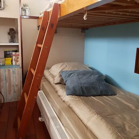 Hotel na wodzie Bateau Eos *