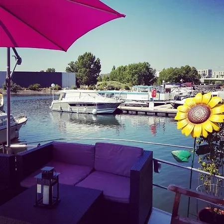 Bateau Eos *